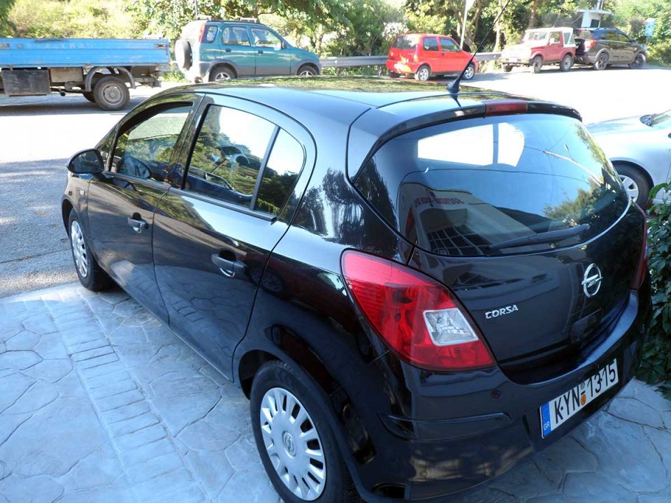 Opel Corsa 1.4 , First car rental Corfu Ermones